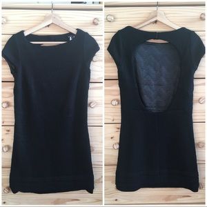 Alvin Valley Black Wool Open-Back Mini Dress 0